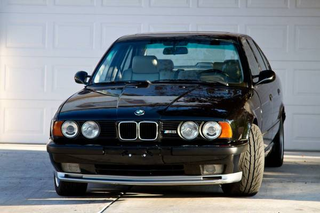 Illustration for article titled Pulmonary ///Mbolism: Market Watch 1990-1993 BMW M5 E34